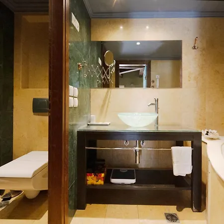 Civitas Hotel apartamentowy 4*