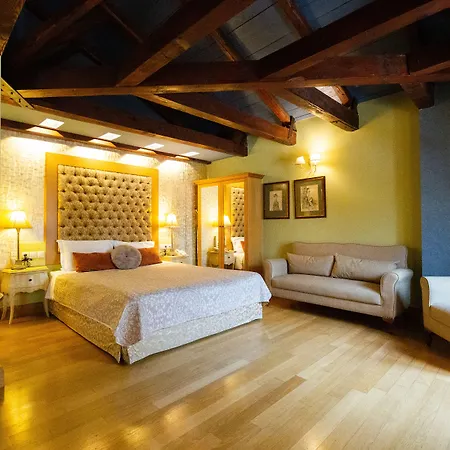 Civitas Aparthotel