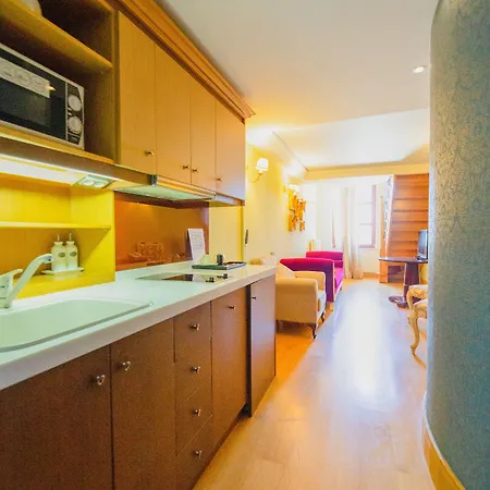 Hotel apartamentowy Civitas