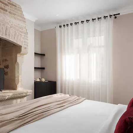 Civitas Aparthotel 4*
