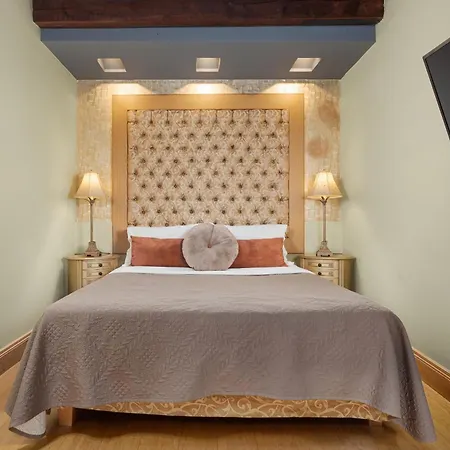 Civitas Aparthotel 4*