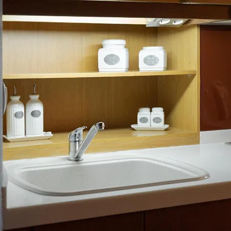 Aparthotel Civitas