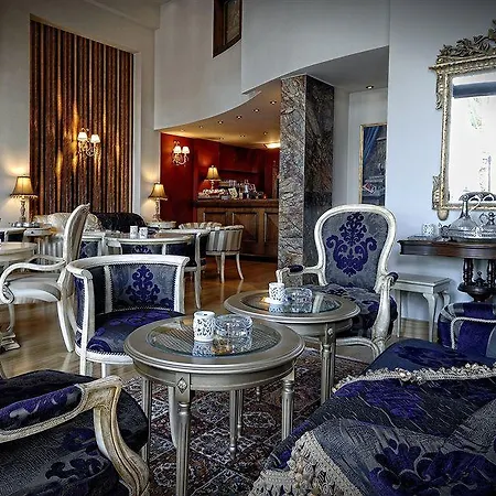 Civitas Aparthotel Rethymno