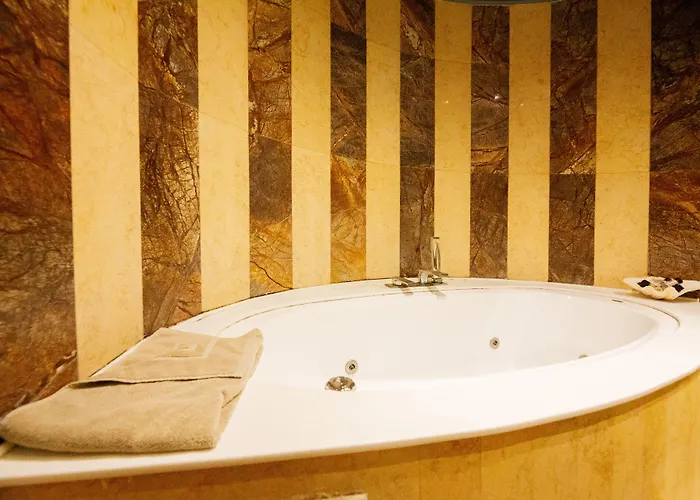 Civitas Apartmanhotel 4*