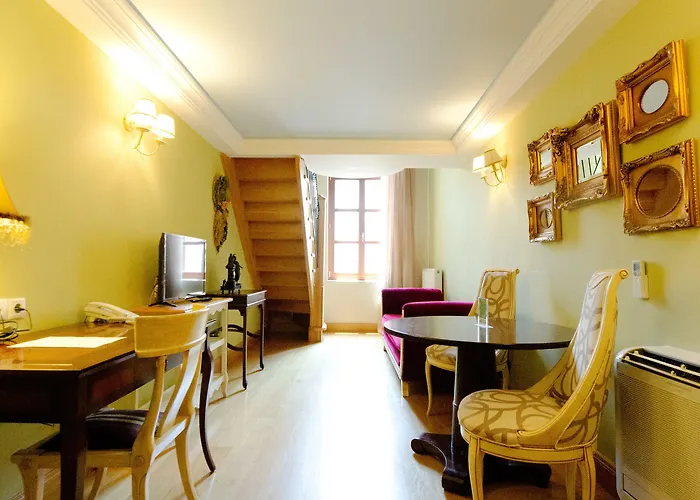 Apartmanhotel Civitas 4*