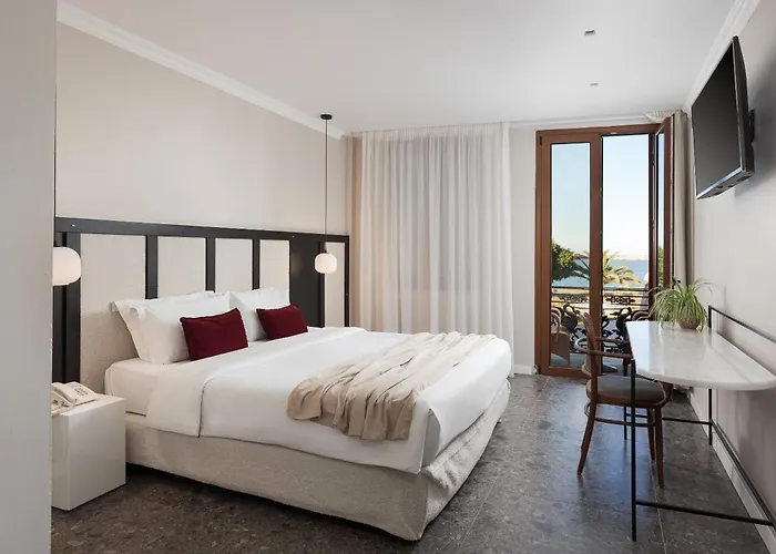 Apartmanhotel Civitas 4*