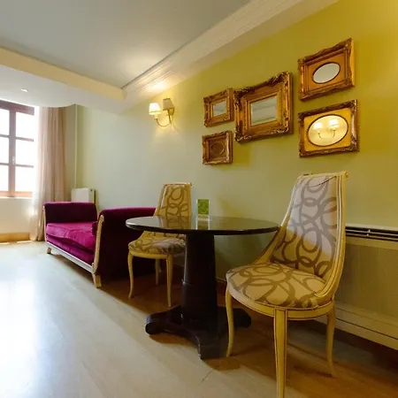 Civitas Aparthotel Rethymno